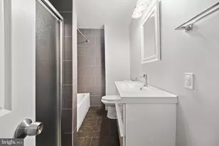 1607 S 28th St, Philadelphia, PA 19145 - Photo 14