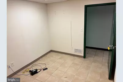 3222 W Cheltenham Avenue #B2, Philadelphia, PA 19150 - Photo 8