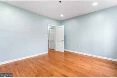 2051 S Dorrance Street, Philadelphia, PA 19145 - Photo 22