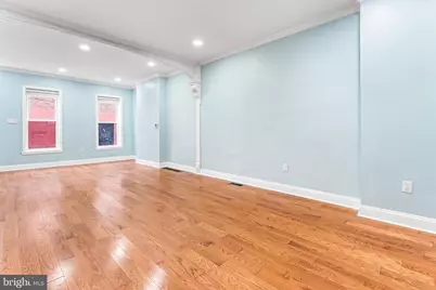 2051 S Dorrance Street, Philadelphia, PA 19145 - Photo 8