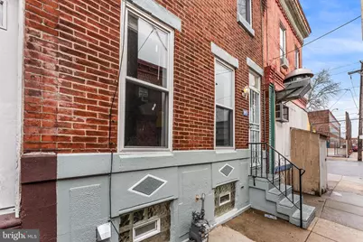 2051 S Dorrance Street, Philadelphia, PA 19145 - Photo 28