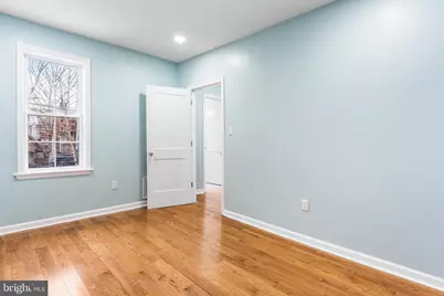 2051 S Dorrance Street, Philadelphia, PA 19145 - Photo 18