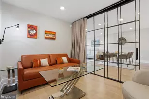 241 S 6th St, Philadelphia, PA 19106 - Photo 12