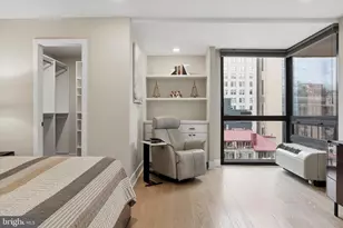 241 S 6th St, Philadelphia, PA 19106 - Photo 22