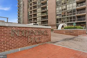 241 S 6th St, Philadelphia, PA 19106 - Photo 2