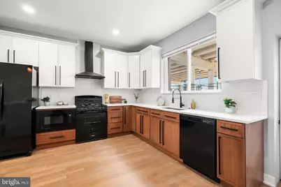 2811 Salmon Street, Philadelphia, PA 19134 - Photo 4