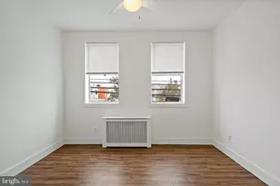 2400 S Hutchinson St, Philadelphia, PA 19148 - Photo 8