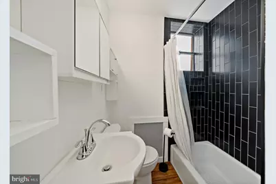 2400 S Hutchinson Street #2, Philadelphia, PA 19148 - Photo 4