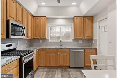 2308 S Chadwick Street, Philadelphia, PA 19145 - Photo 4