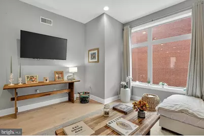 151 N 2nd Street #5, Philadelphia, PA 19106 - Photo 4