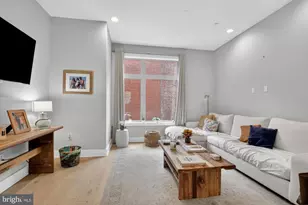 151 N 2nd St, Philadelphia, PA 19106 - Photo 2