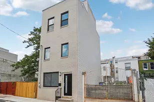 2225 N Waterloo St, Philadelphia, PA 19133 - Photo 1