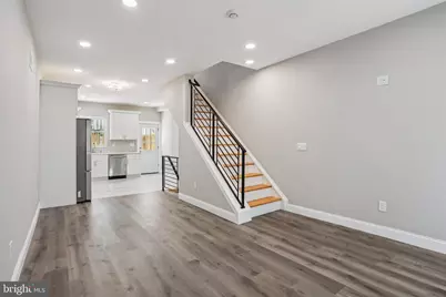 2225 N Waterloo Street, Philadelphia, PA 19133 - Photo 4