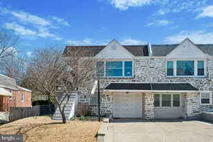 568 Domino Ln, Philadelphia, PA 19128 - Photo 2