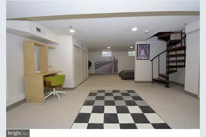 303 S 11th Street #10, Philadelphia, PA 19107 - Photo 10