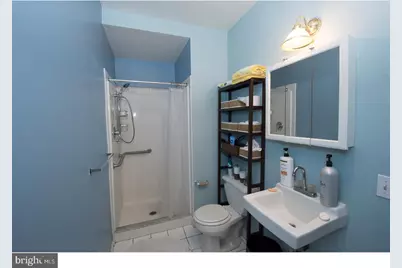 303 S 11th Street #10, Philadelphia, PA 19107 - Photo 8