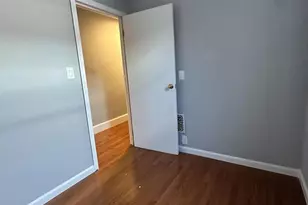 2812 Emerald St, Philadelphia, PA 19134 - Photo 16