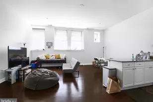 1001 Chestnut St, Philadelphia, PA 19107 - Photo 2