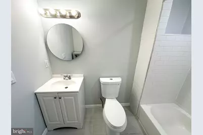 2404 W Thompson Street #B, Philadelphia, PA 19121 - Photo 8