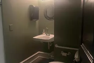 1608 Spruce St, Philadelphia, PA 19103 - Photo 8