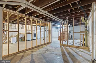 412 Chandler St, Philadelphia, PA 19111 - Photo 22