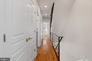 2039 E Hazzard St, Philadelphia, PA 19125 - Photo 18