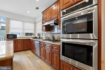 1011 N Orianna Street, Philadelphia, PA 19123 - Photo 58