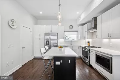 2537 Graduate Square, Philadelphia, PA 19146 - Photo 22