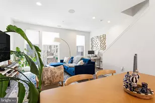 2006 Northbank Pl, Philadelphia, PA 19125 - Photo 10