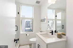 2006 Northbank Pl, Philadelphia, PA 19125 - Photo 20