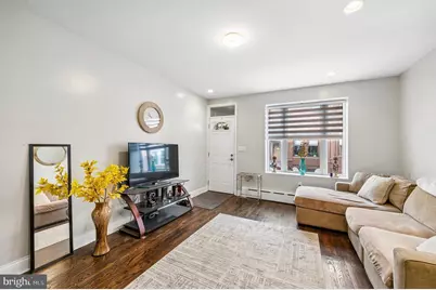 2427 S Mole Street, Philadelphia, PA 19145 - Photo 4