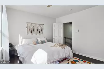 2437 Carpenter Street, Philadelphia, PA 19146 - Photo 22