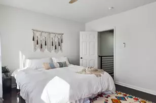 2437 Carpenter St, Philadelphia, PA 19146 - Photo 22