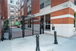 113 N Bread St, Philadelphia, PA 19106 - Photo 2