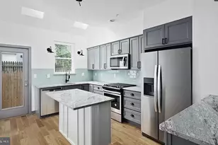 2646 Janney St, Philadelphia, PA 19125 - Photo 2