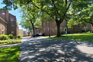 633 Beulah Pl, Philadelphia, PA 19123 - Photo 1