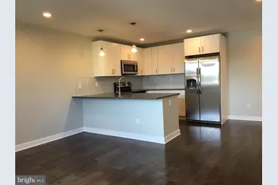 1228 W College Avenue #4, Philadelphia, PA 19121 - Photo 2