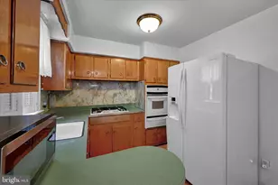 1826 Fox Chase Rd, Philadelphia, PA 19152 - Photo 12