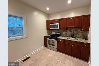 1304 N 25th Street, Philadelphia, PA 19121 - Photo 4