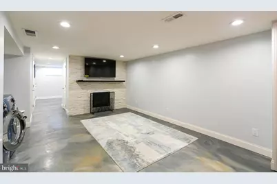 3161 S Sydenham Street, Philadelphia, PA 19145 - Photo 18