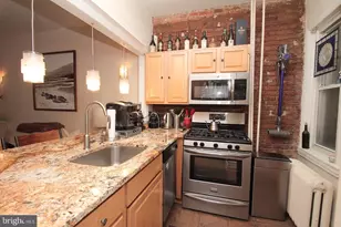 511 S 17th St, Philadelphia, PA 19146 - Photo 2