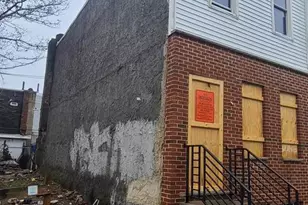 662 E Lippincott St, Philadelphia, PA 19134 - Photo 2