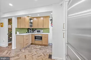 318 S American St, Philadelphia, PA 19106 - Photo 10