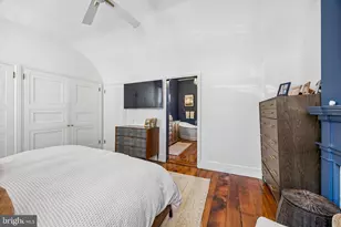 318 S American St, Philadelphia, PA 19106 - Photo 24