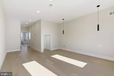 2440 E Harold Street, Philadelphia, PA 19125 - Photo 14