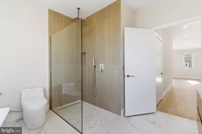 2440 E Harold Street, Philadelphia, PA 19125 - Photo 12