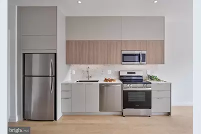 815 -17 Poplar St #R, Philadelphia, PA 19123 - Photo 2