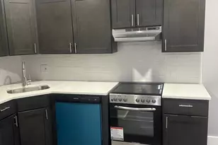 215-18 W Walnut Ln Ln, Philadelphia, PA 19144 - Photo 2