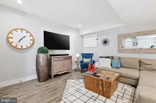 547 Walnut Ln, Philadelphia, PA 19128 - Photo 36