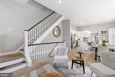 547 Walnut Lane, Philadelphia, PA 19128 - Photo 14